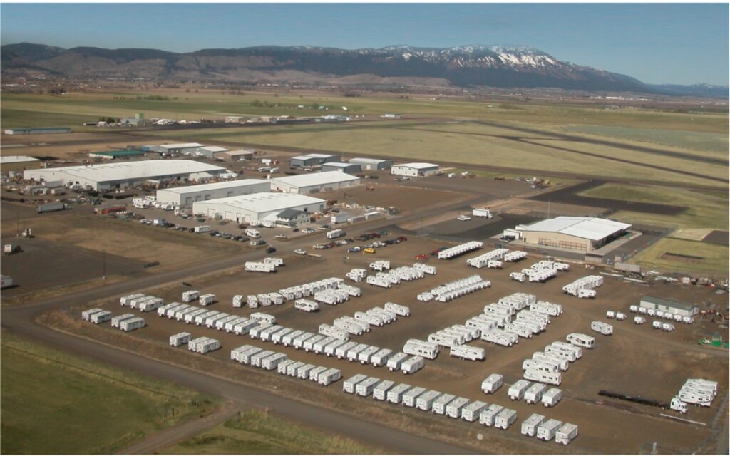 Who Makes Arctic Fox RVs and Is It a Separate Brand