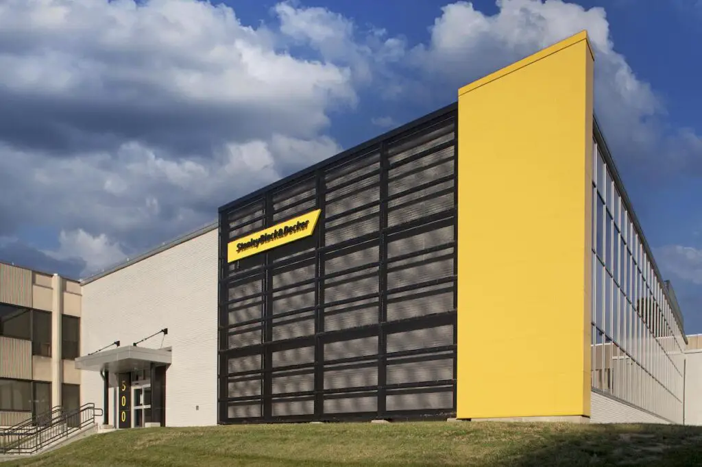 Does Craftsman Still Offer its Famous Lifetime Warranty