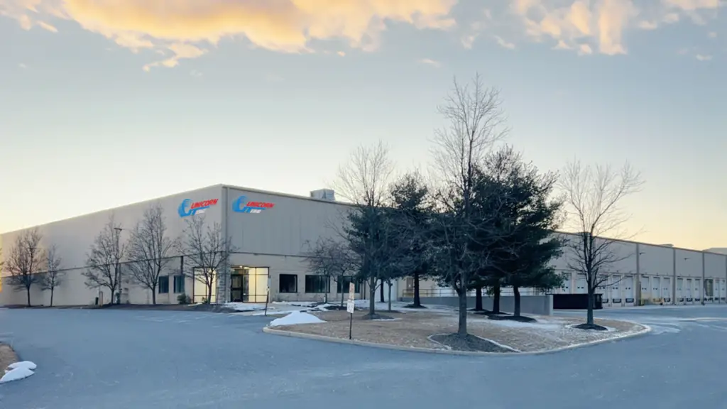 Who is the Company Behind Travelstar Tires?