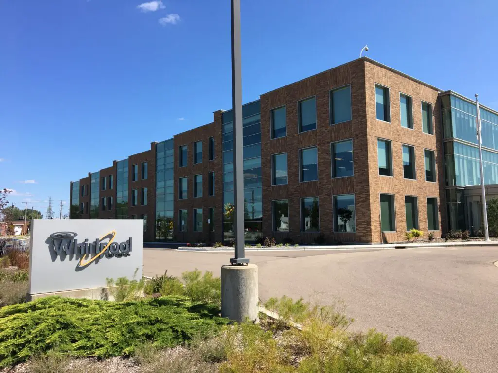Who Owns Amana?