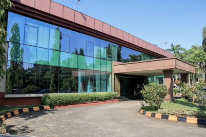 Who Makes Forceum Tires and Who Owns the Brand