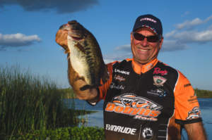Who Makes Dobyns Rods