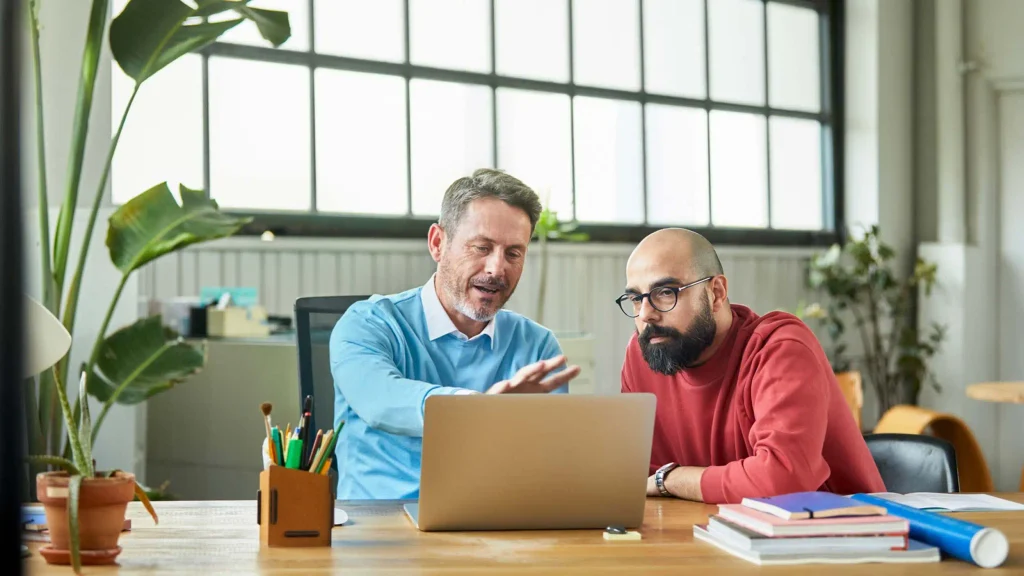 Invesco Customer Service and Contact Information