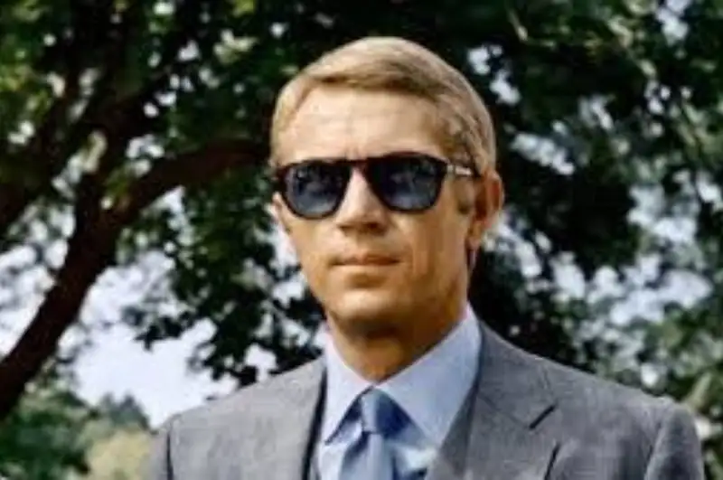 Who Made Persol Sunglasses Famous