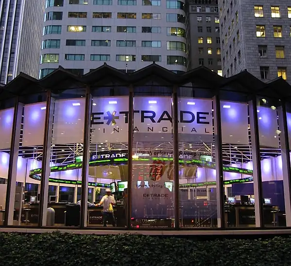 Who Owns E TRADE