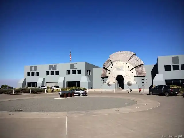 Where Are Oakley Sunglasses Made